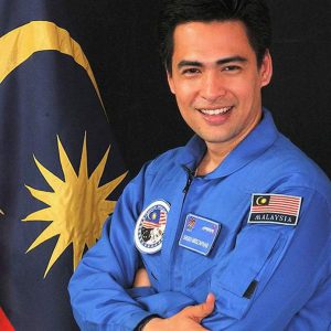 essay about dato dr sheikh muszaphar shukor